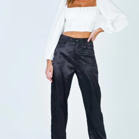 Princess Polly ARIAH LONG SLEEVE TOP. Size US 6. - Picture 2 of 6